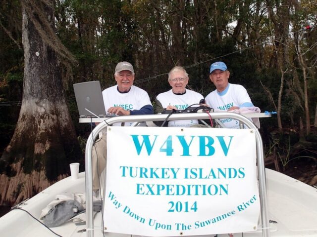 L-R Jim Paine (N4SEC), Wes Lamboley (W3WL).Terry Joyner (W4YBV)
